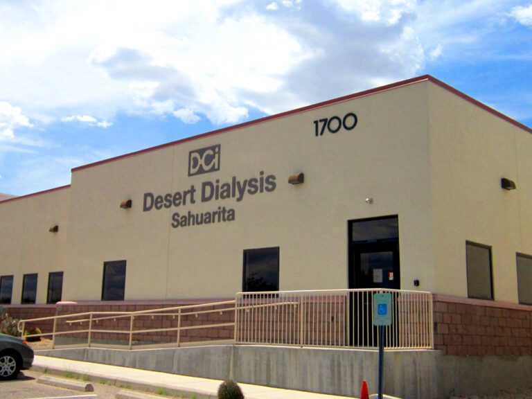 Desert Dialysis GreenValley AZ 250 768x576