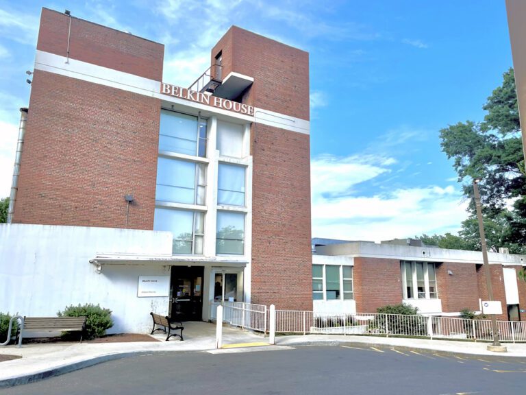Faulkner Hospital Boston 194 768x576