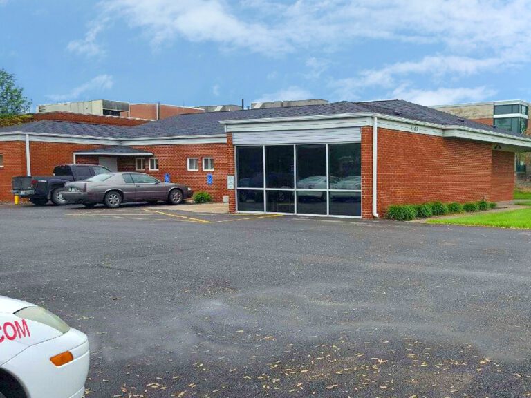 Macon MO 284 768x576